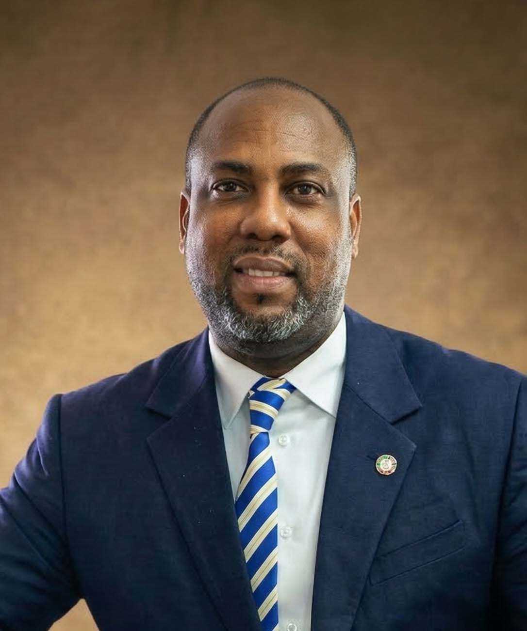 Bob Clark GUETEY